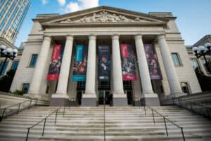 Dolly Parton’s Threads: My Songs in Symphony at Schermerhorn Symphony Center